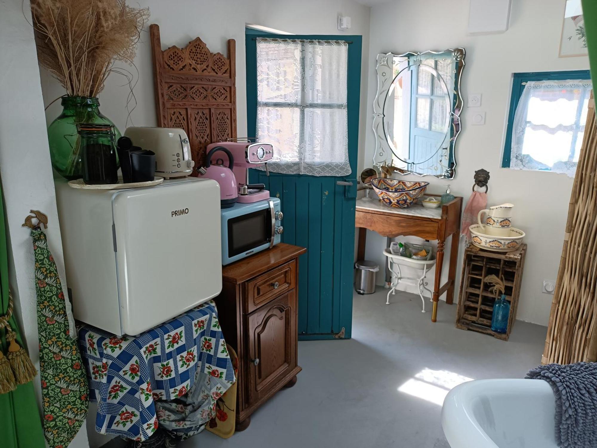 L'Atelier-Chambrette Dans Le Jardin Avec Salle De Bains, Sans Cuisine Trôo 客房 照片